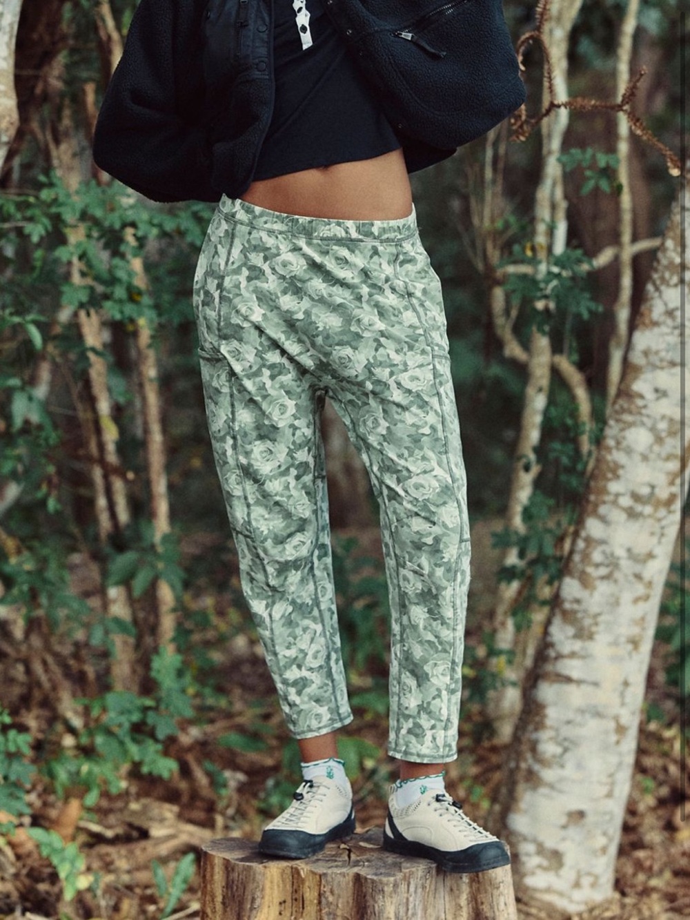 ❤️FP movement M printed Hot shot pants